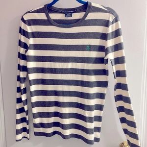 Ralph Lauren long sleeve t. Tag says large however more like SMALL to MEDIUM.
